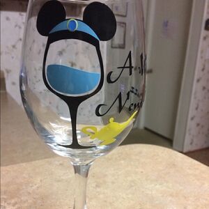 Disney Aladdin Jasmine wine glass